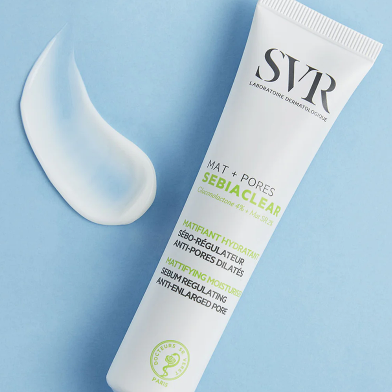 SVR® . SEBIACLEAR MATE + PORES 40ml . Tratamiento matificante que reduce el tamaño de los poros y regula el exceso de sebo . Tratamiento dermatológico . 1 Caja de 1Frasco con 40ml