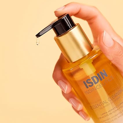 ISDIN® ISDINCEUTICS . ESSENTIAL CLEANSING . Limpiador con aceite de oliva y clary sage . Tratamiento limpiador . 1 Frasco con bomba de 1PZA con 200ml